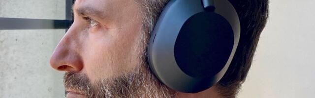 The top-rated Sony WH-1000XM5 headphones are on sale for $330 this week