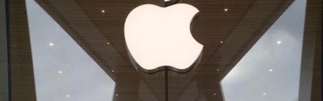 Apple risks fresh EU charge sheet over app store curbs