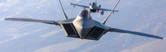 13 Of The Most Agile Fighter Jets Flying Today