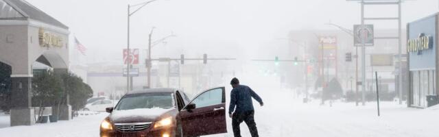 Huge winter storm barrels toward East Coast as snow and ice blanket large parts of US