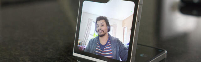 Apple might end up borrowing Samsung’s whole foldable strategy