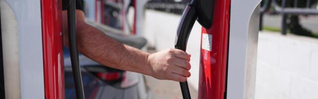 Study finds EVs quickly overcome their energy-intensive build to be cleaner than gas cars Study finds EVs quickly overcome their energy-intensive build to be cleaner than gas cars