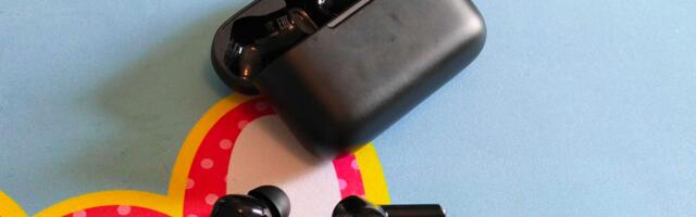 I've spent weeks testing the Razer Hammerhead V3 HyperSpeed gaming earbuds and it's left me desperate to go back to my SteelSeries Arctis GameBuds