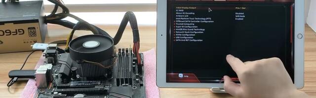 Aurga Viewer is a $79 wireless dongle that can remote control any device, even a headless PC with no OS installed.