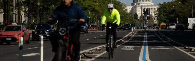 The federal government is erasing bike lanes — from its websites