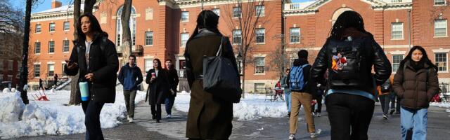 College enrollment is up. The financial aid mess could bring it crashing down.