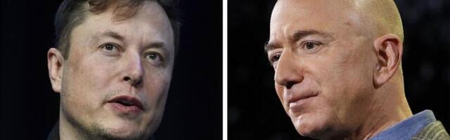 Bezos vs. Musk: Launch of Amazon test satellites latest salvo in billionaire duel