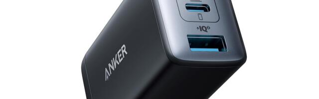 This Anker Charger With 3 USB-C/A Ports Is at a Record Low Price, Amazon Is Clearing Stock