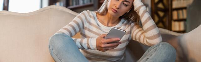 If someone does these 8 things regularly, they’re likely dealing with deep loneliness even if they pretend to be fine