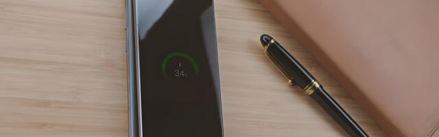 5 Devices You Probably Didn't Realize You Can Charge With A Samsung Phone