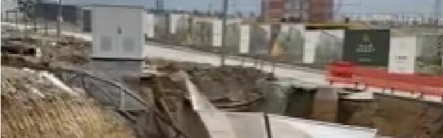 Drama u Prištini: Urušio se put, sve propalo u rupu (VIDEO)