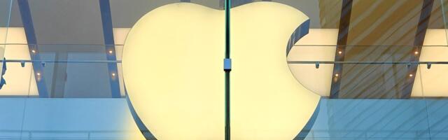 Apple Services Salvage a Blah Quarter