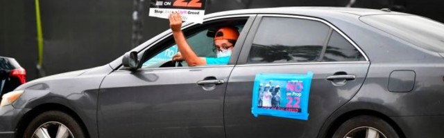 Shares of Uber, Lyft soar on expected passage of California gig-labor ballot measure