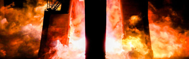 Rocket Report: Chinese national flies drone near Falcon 9, Trouble down under