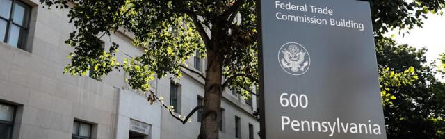 Appeals court reinstates fired Democratic FTC commissioner