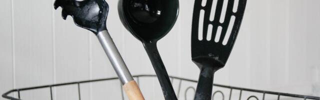 4 Common Kitchen Tools That Could Be Melting Microplastics and Contaminating Your Food