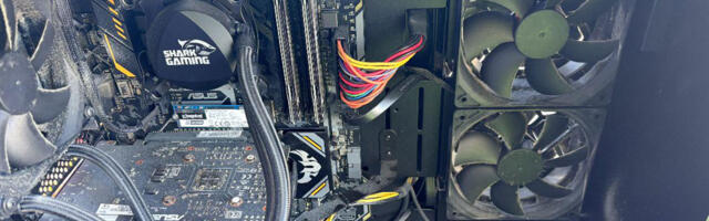 Redditor fishes a fully-functional Core i5-9400F and GTX 1660 PC gaming rig out of the trash
