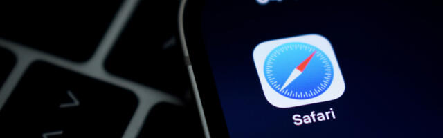 How To Clear Your Search History On iOS 26