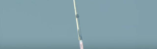 'A wonderful show for any rocket enthusiast': Blue Origin shows SpaceX it can do reusable rockets too by landing 'Never Tell Me The Odds'