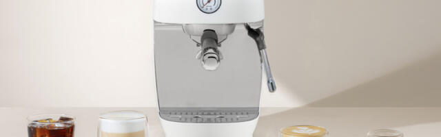 Smeg's new 2-in-1 coffee machine makes smooth cold-brewed espresso in just two minutes – and it looks stunning