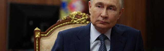 IMF sees Russia's wartime economy slowing after two strong years