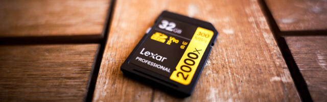 How Many Pictures Can A 32GB SD Card Hold?