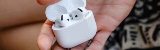 The Apple Airpods 4 with ANC are at their lowest price