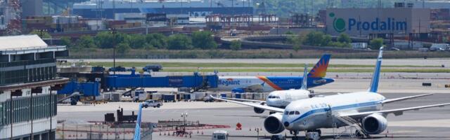 Air traffic control shortages pile up, causing delays and disruptions at airports across the US