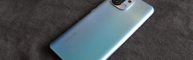 Xiaomi Mi 11: come for the specs, stay for the design