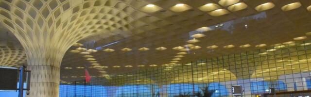 Adani Takes on Airport Aggregators With Loyalty, Lounge Sales
