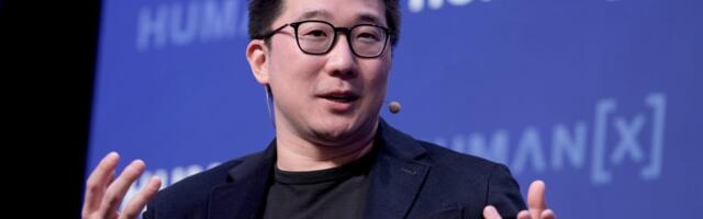 Airtable's CEO says he wants his staff to play with AI, even if it means taking time off from regular work