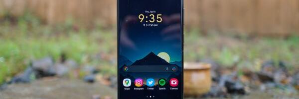 If Samsung Goes Flat on the Galaxy S24 Ultra, I’m Weirdly Torn on the Change