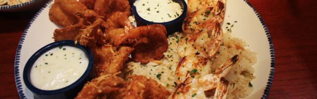 I ate at Red Lobster for the first time since its revamp. I miss Endless Shrimp, but I can't wait to go back.