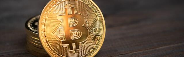 Crypto Is on Fire as Bitcoin Nears $120K in Unstoppable Surge