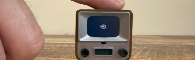 Video player looks like a 1-inch TV from the ’60s and is wondrous, pointless fun