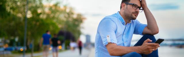 Psychology says men who are deeply dissatisfied with life often display these 6 specific habits without realizing it