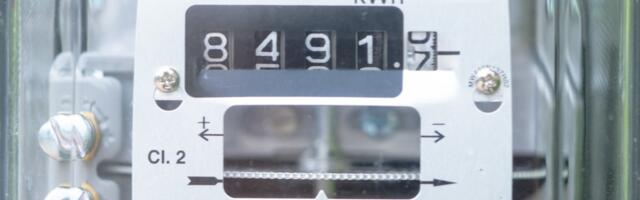 How Much It Could Actually Cost You To Run An Electric Heater This Winter