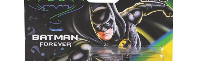 Go Back to 1995 With These Glorious Retro Batman Forever Figures