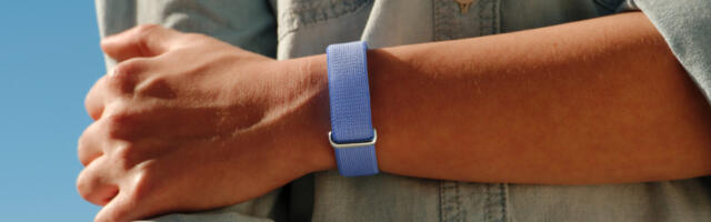 Google’s new Fitbit Air plays nice with a Pixel Watch, and you can wear both at once
