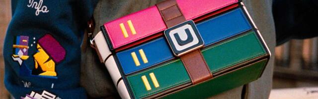Truly ‘iconic’ WinRAR Messenger bags are available — at $150, they cost more than five WinRAR licenses