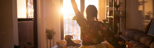 Getting Morning Sunlight Will Transform Transform Your Sleep This Winter. Here’s How to Do It Right
