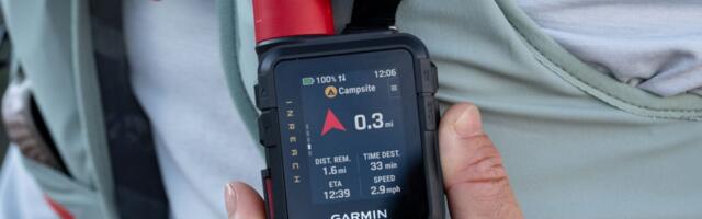 Garmin’s new satellite communicator adds a touchscreen and photo sharing