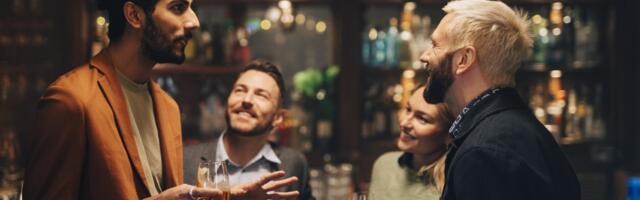 Samsungs Galaxy Fold-inspired pub is coming to London — what to expect