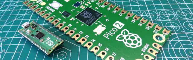 Pimoroni Pico Jumbo Review: Giant Pico Board that Uses Alligator Clips