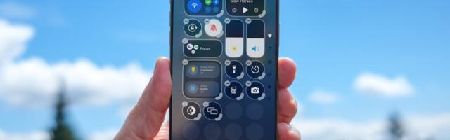 7 iOS 18 Features Every iPhone User Should Change Now