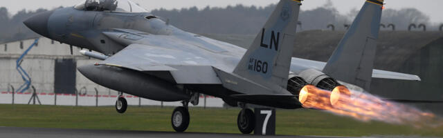 What Engines Do F-15 Jet Fighters Use & How Powerful Are They?