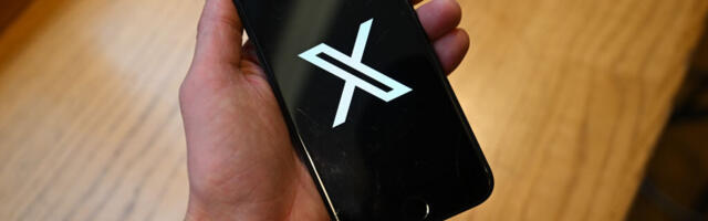 Disgruntled users roast X for killing Support account