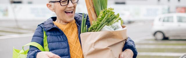 If you’re over 60 and hate the gym, these 8 movement snacks are perfect for you