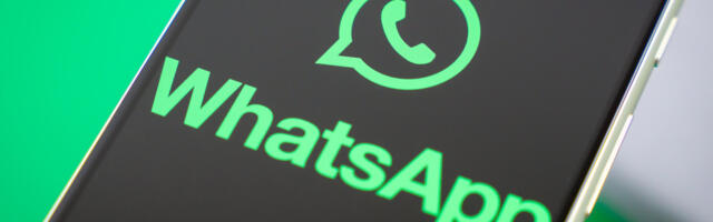 WhatsApp could copy Snapchat’s screenshot detection for your status (APK teardown)