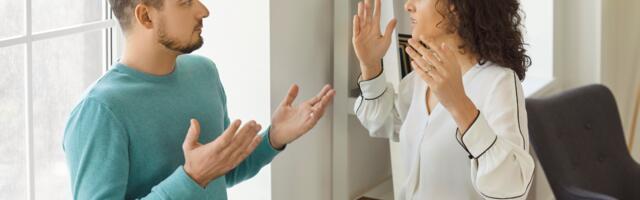 8 phrases emotionally intelligent people never say during arguments—but most people use all of them